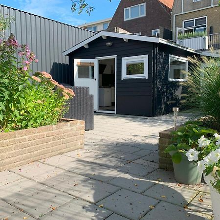 Tiny House Tussen De Grachten Sneek Extérieur photo