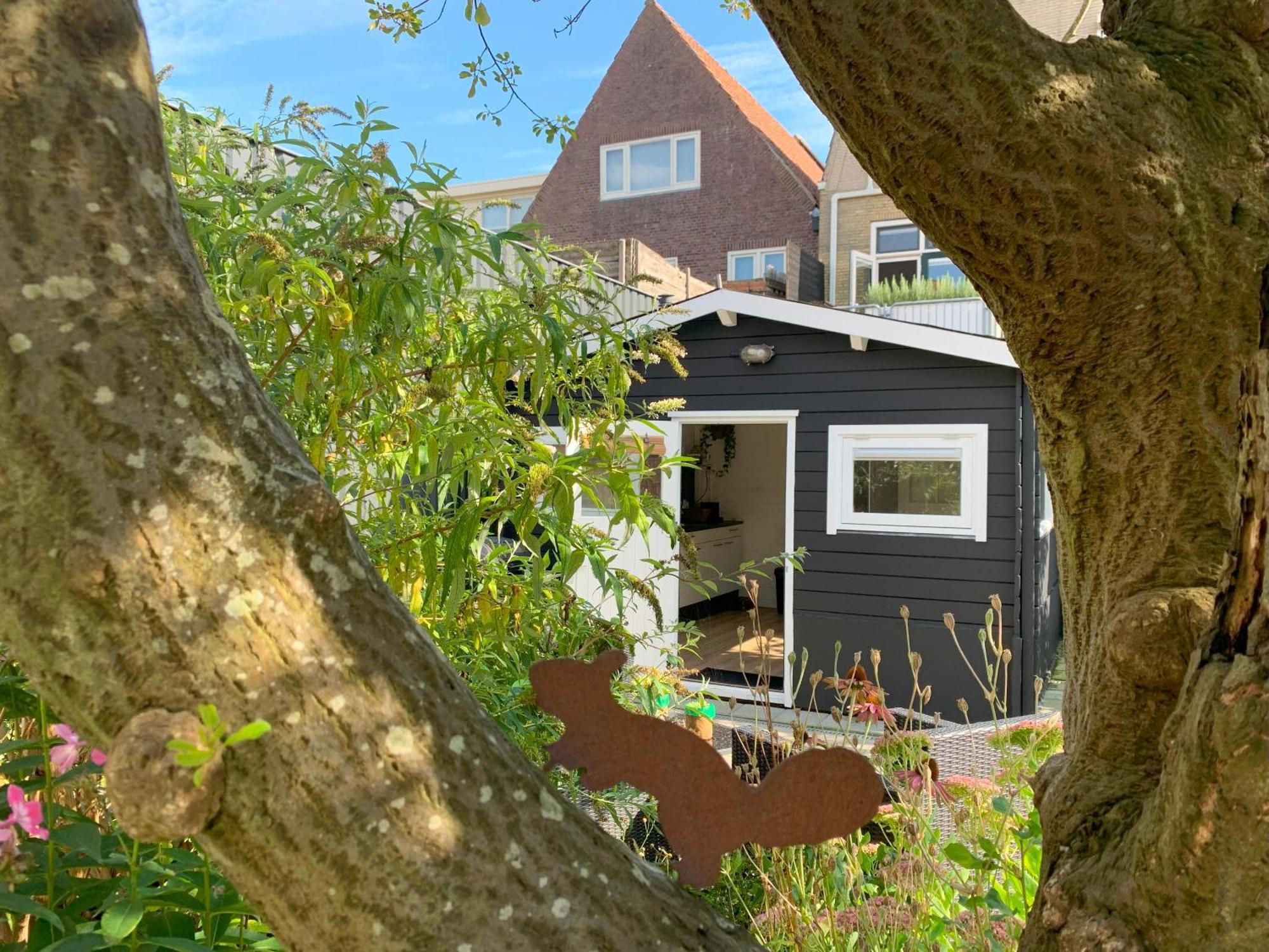 Tiny House Tussen De Grachten Sneek Extérieur photo